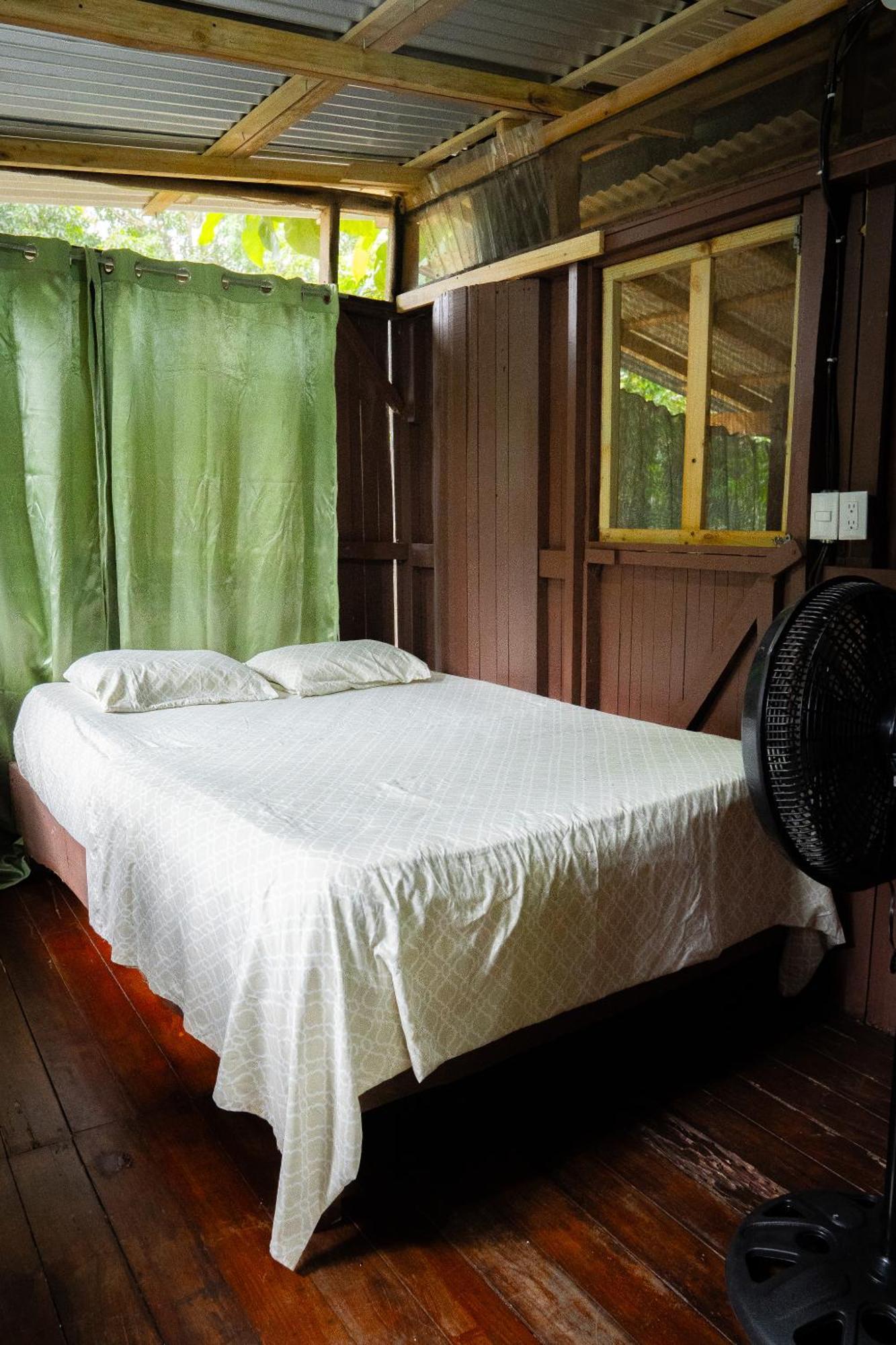 Albergue Flutterby House Uvita Exterior foto